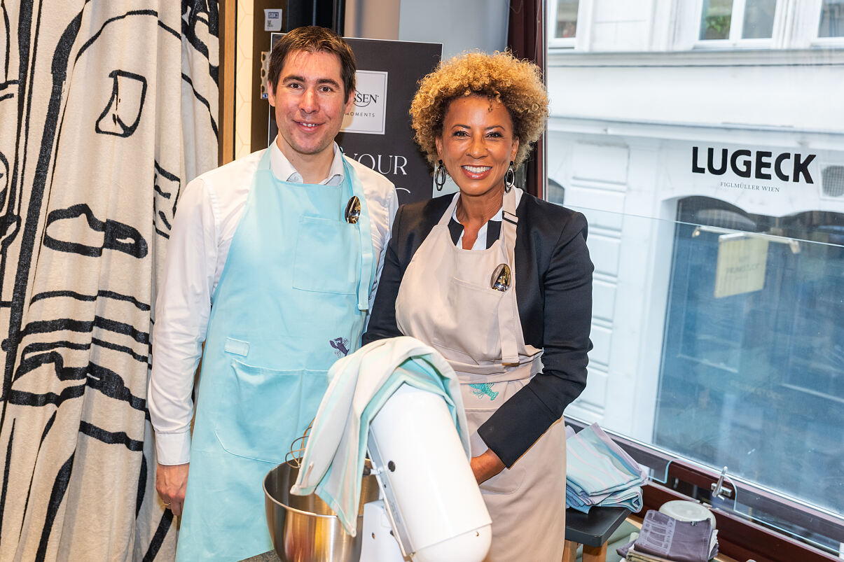 VOSSEN Flavour & Flair Kollektionslaunch Michael Unger (GF Vossen), Arabella Kiesbauer