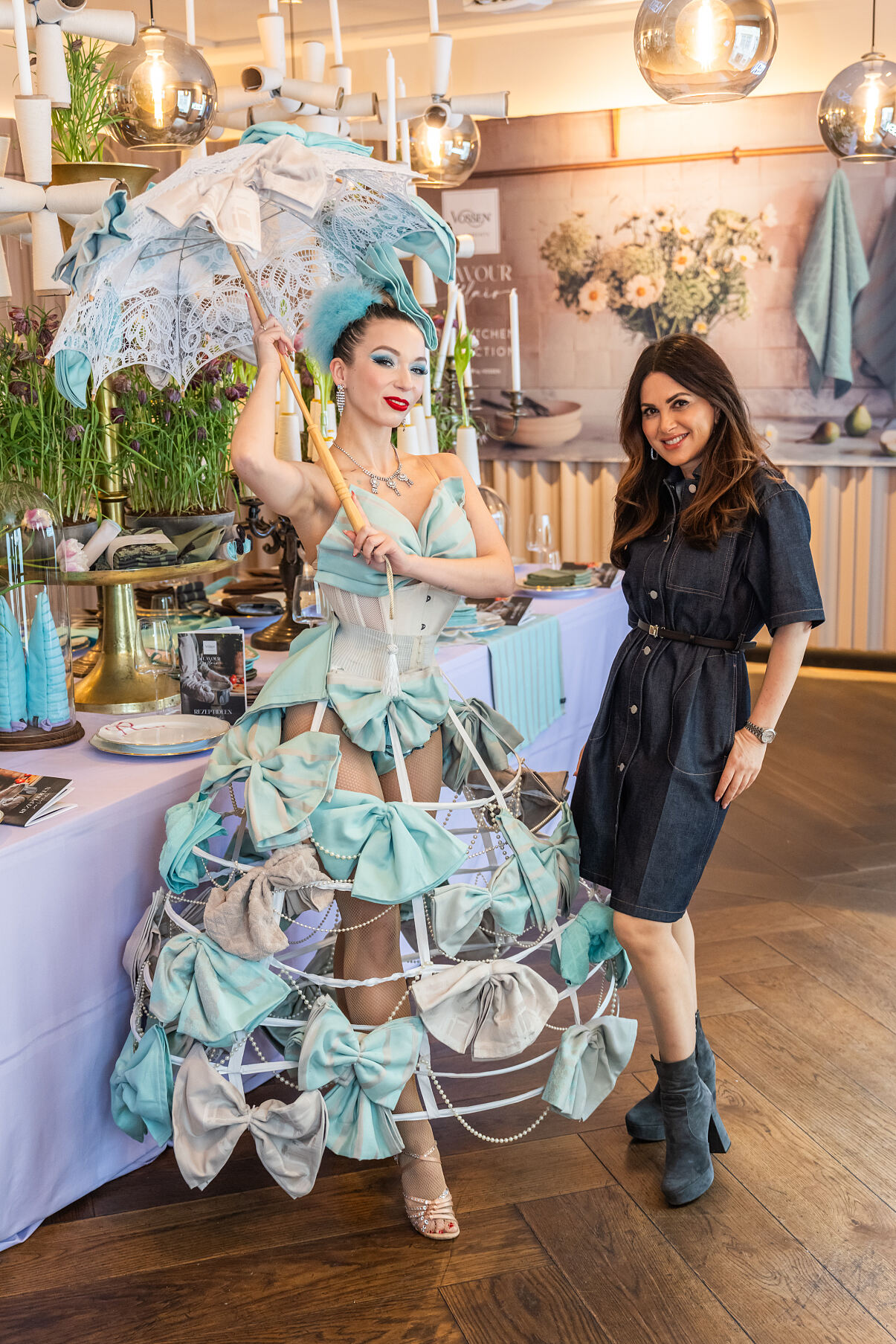 VOSSEN Flavour & Flair Kollektionslaunch Artistin und Viktoria Lauterbach