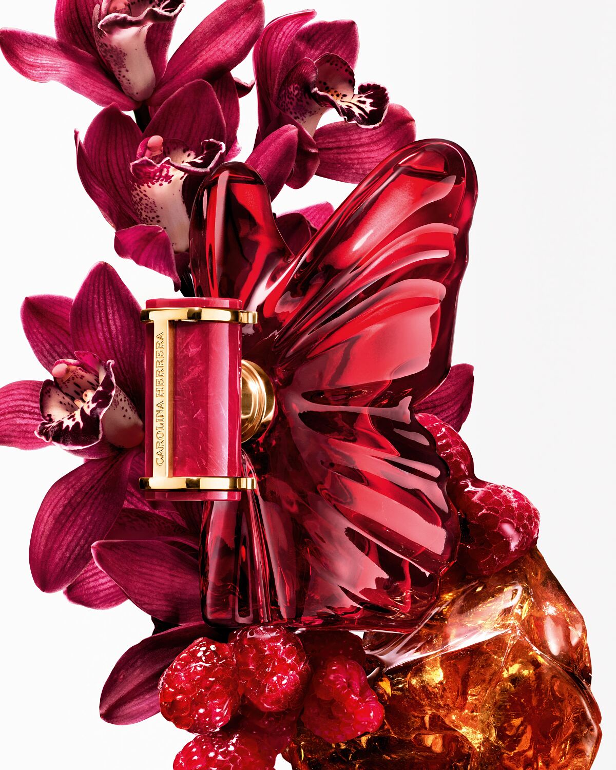 Carolina Herrera La Bomba Intensa - Courtesy of Puig