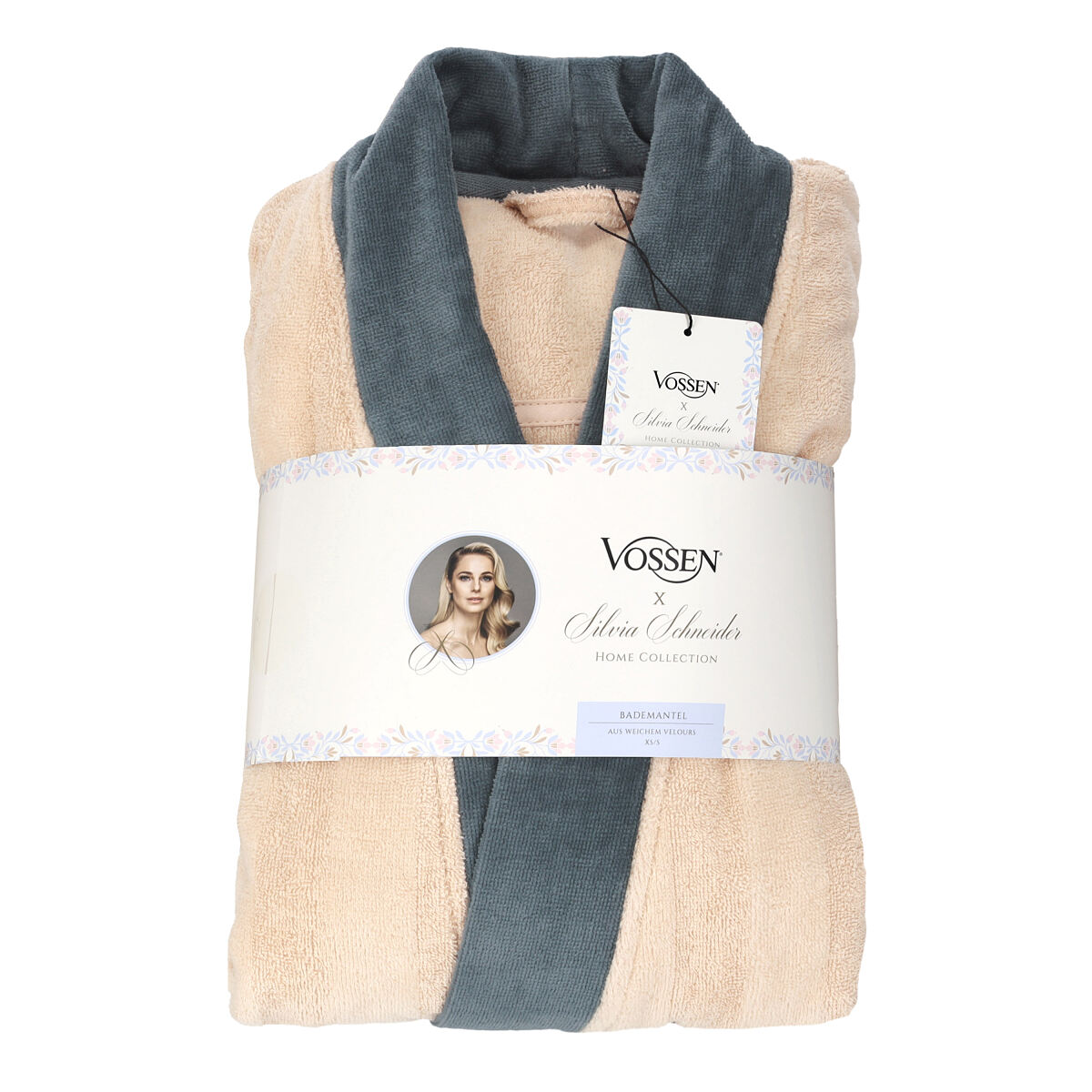 VOSSEN_Silvia Schneider_Bademantel HEMERA_Beige