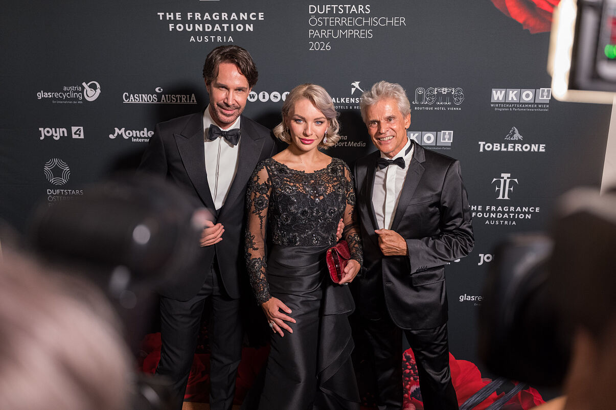 DUFTSTARSGALA 2026_Red Carpet_Michael Lameraner, Lidia Baich, Thomas Brezina