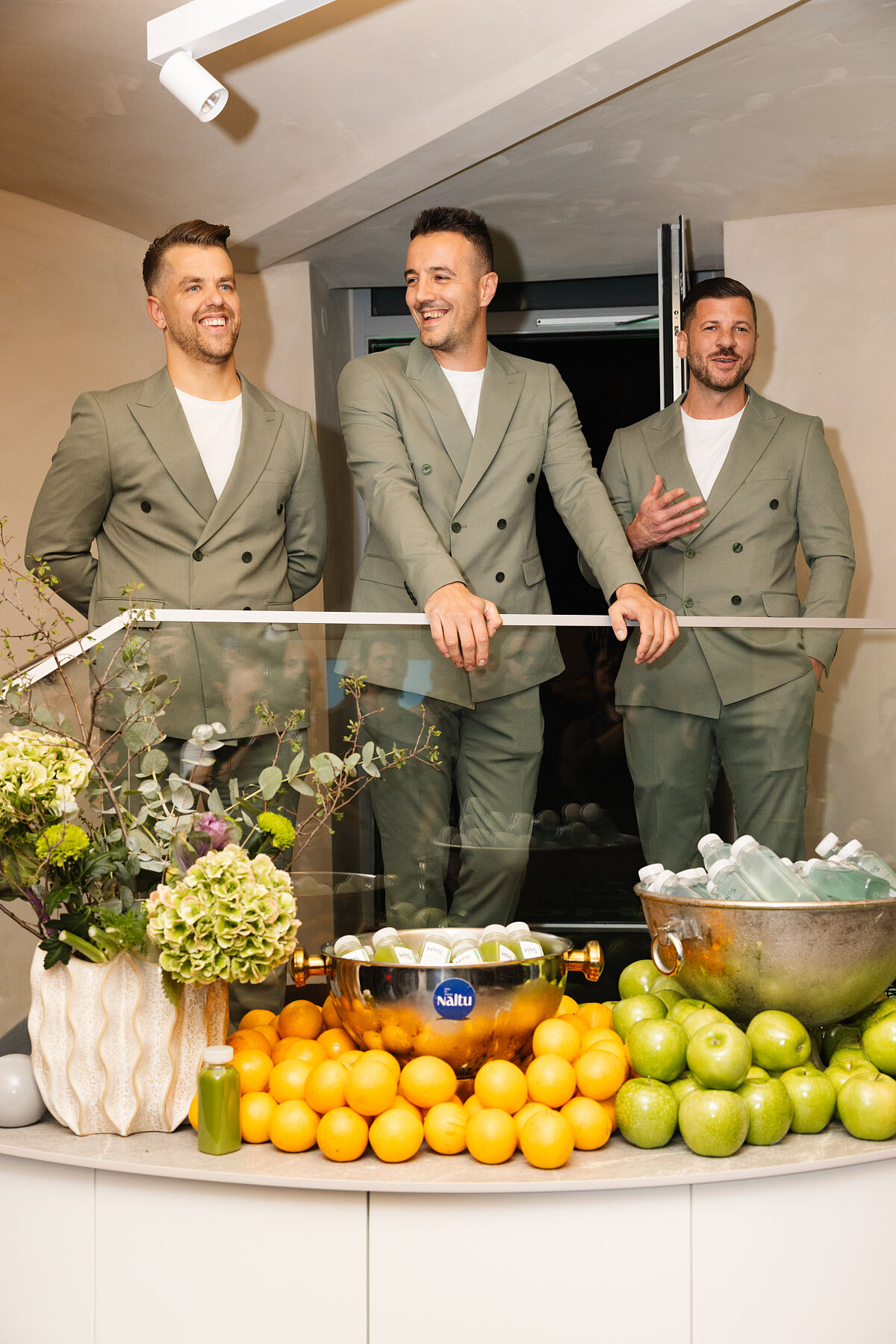Das Gründer-Trio René Felix, Ihsan Poyraz und Paul Bichelhuber feierte am 7. Oktober gemeinsam mit zahlreichen Prominenten aus Sport, Society und Kultur die Eröffnung ihres neuen Boutique-Fitnessstudios HOS - Home of Strength.