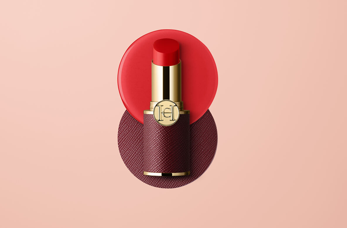 CH_MAKEUP_MINI_TINT_CASE_DARKRED_EINZELN_STILL_LIFE