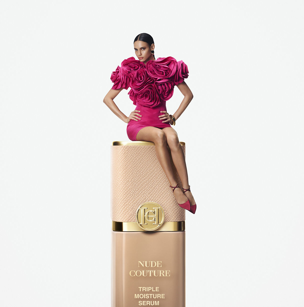 CAROLINA HERRERA_Herrera Beauty_Nude Couture Foundation_30ml_65€