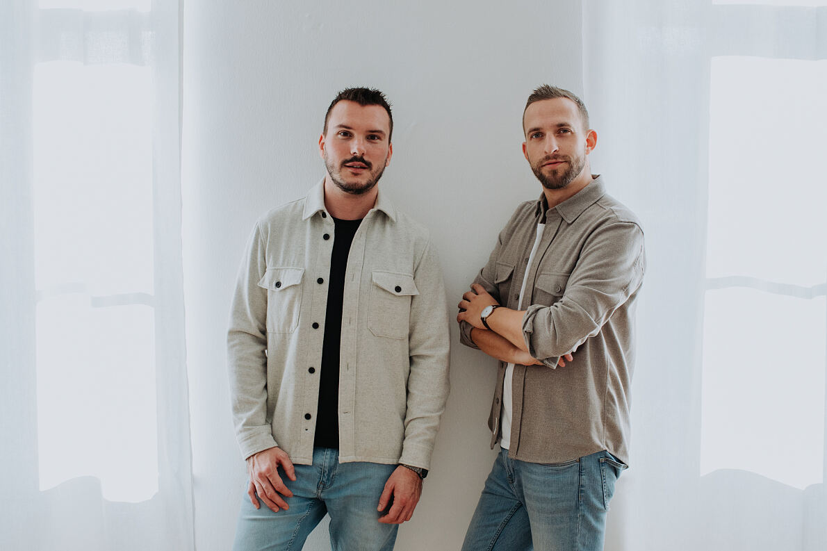 meinelocation.at_SCHERZ Werbeagentur - Agentur-Duo Dominik Scherz und Lukas Hasenauer (vlnr) © Bianca Hochenauer