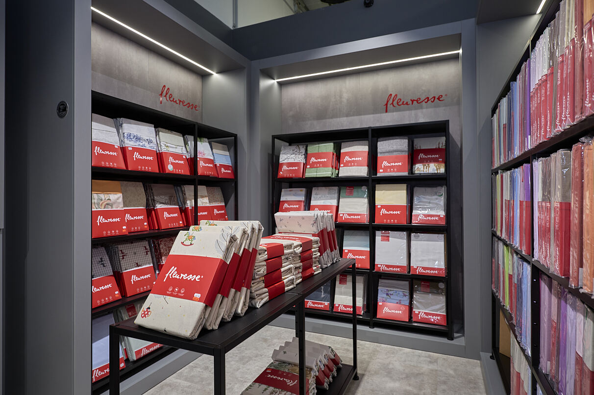 VOSSEN Store Parndorf