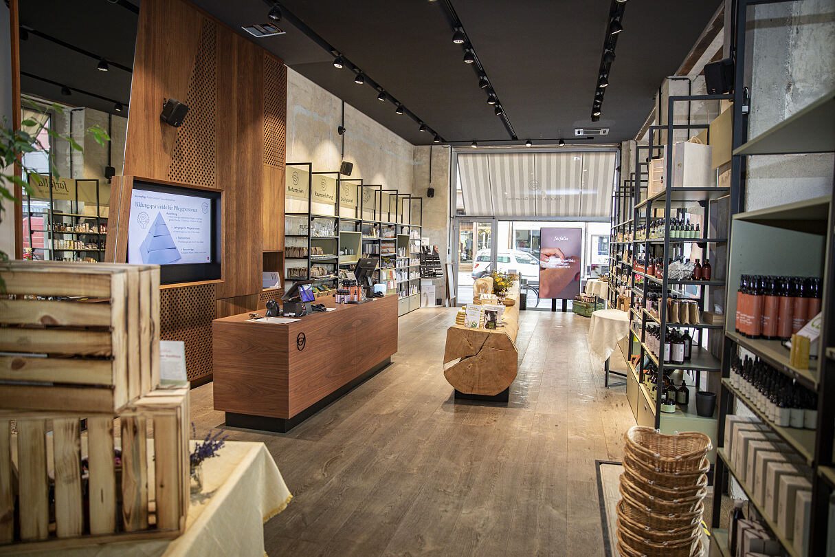 Aromapflege Evelyn Deutsch Flagship-Store Aromapflege Wien 