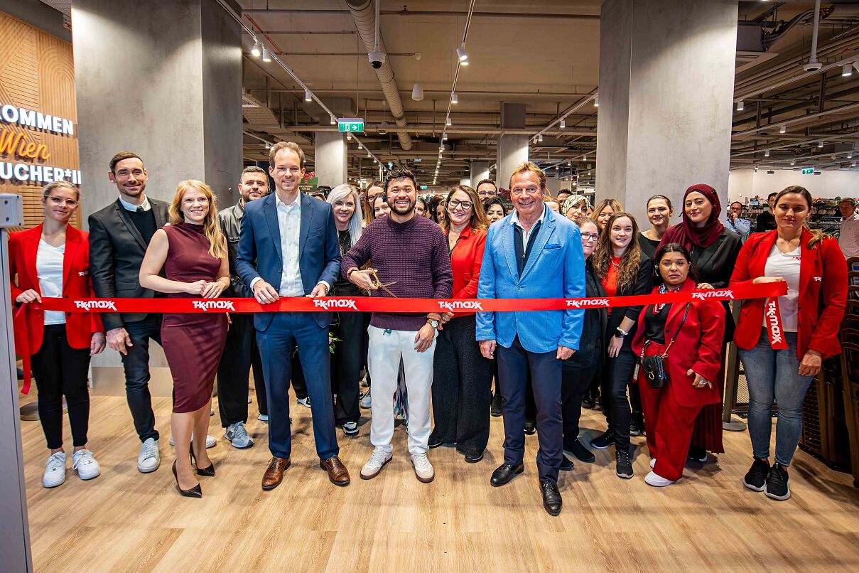  TK Maxx Store Opening Millennium City 