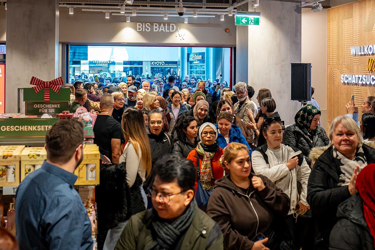 TK Maxx Store Opening Millennium City 