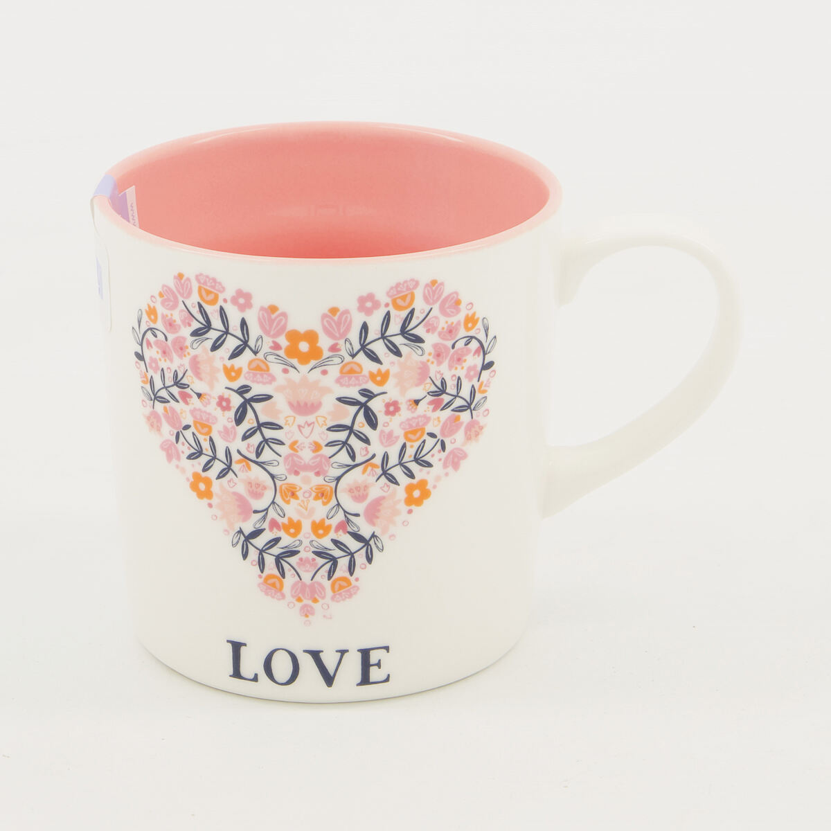 TK Maxx – Weiß-rosa Tasse mit „Love“ Motiv €4,99 ( UVP €7,99)